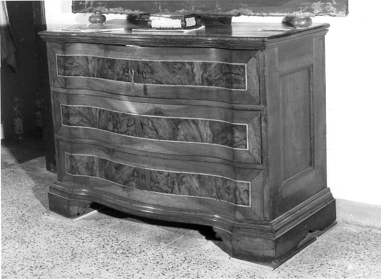 cassettone, opera isolata - ambito mantovano (metà sec. XVIII)