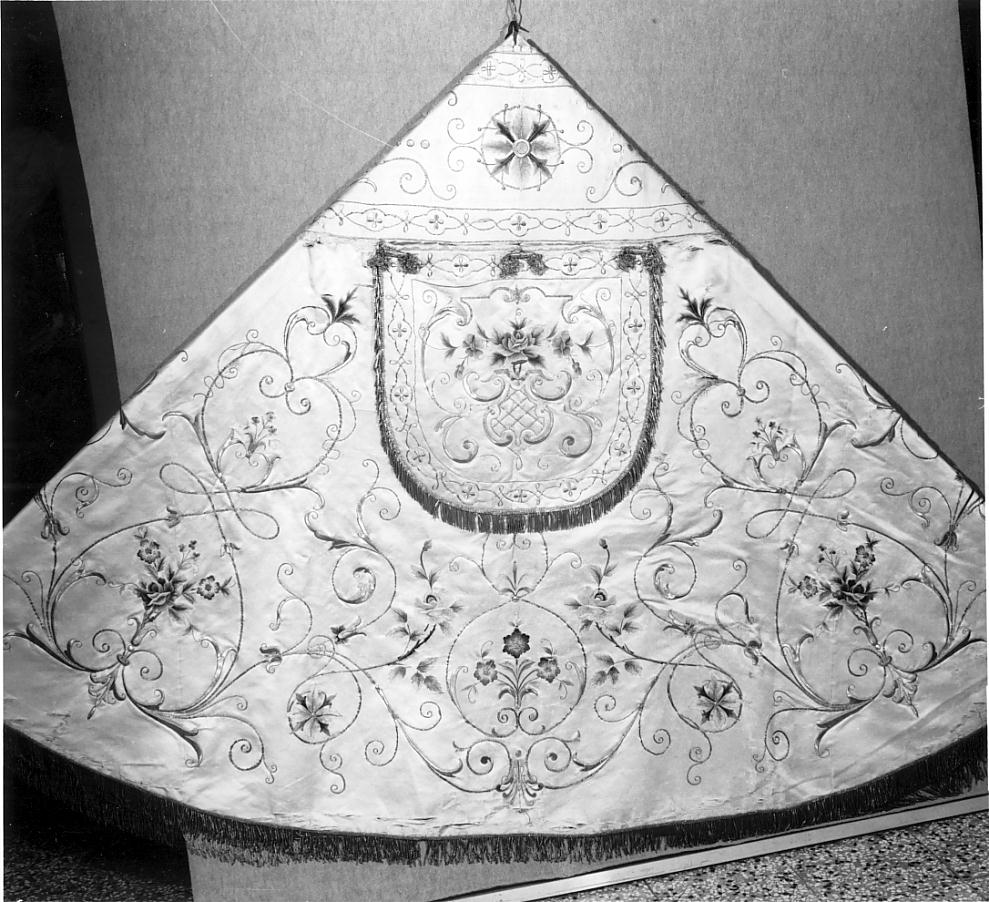 piviale - ambito mantovano (sec. XIX)