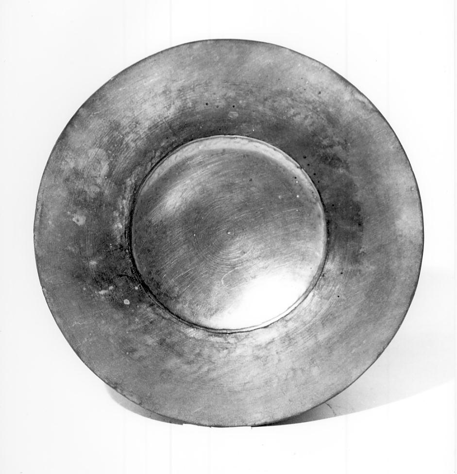 patena, opera isolata - ambito lombardo (prima metà sec. XX)