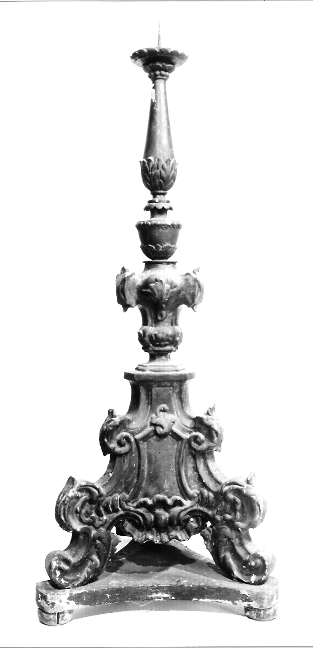 candelabro, opera isolata - ambito lombardo (prima metà sec. XVIII)