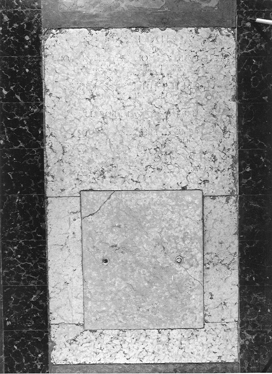 lapide tombale, opera isolata - ambito mantovano (ultimo quarto sec. XVII)