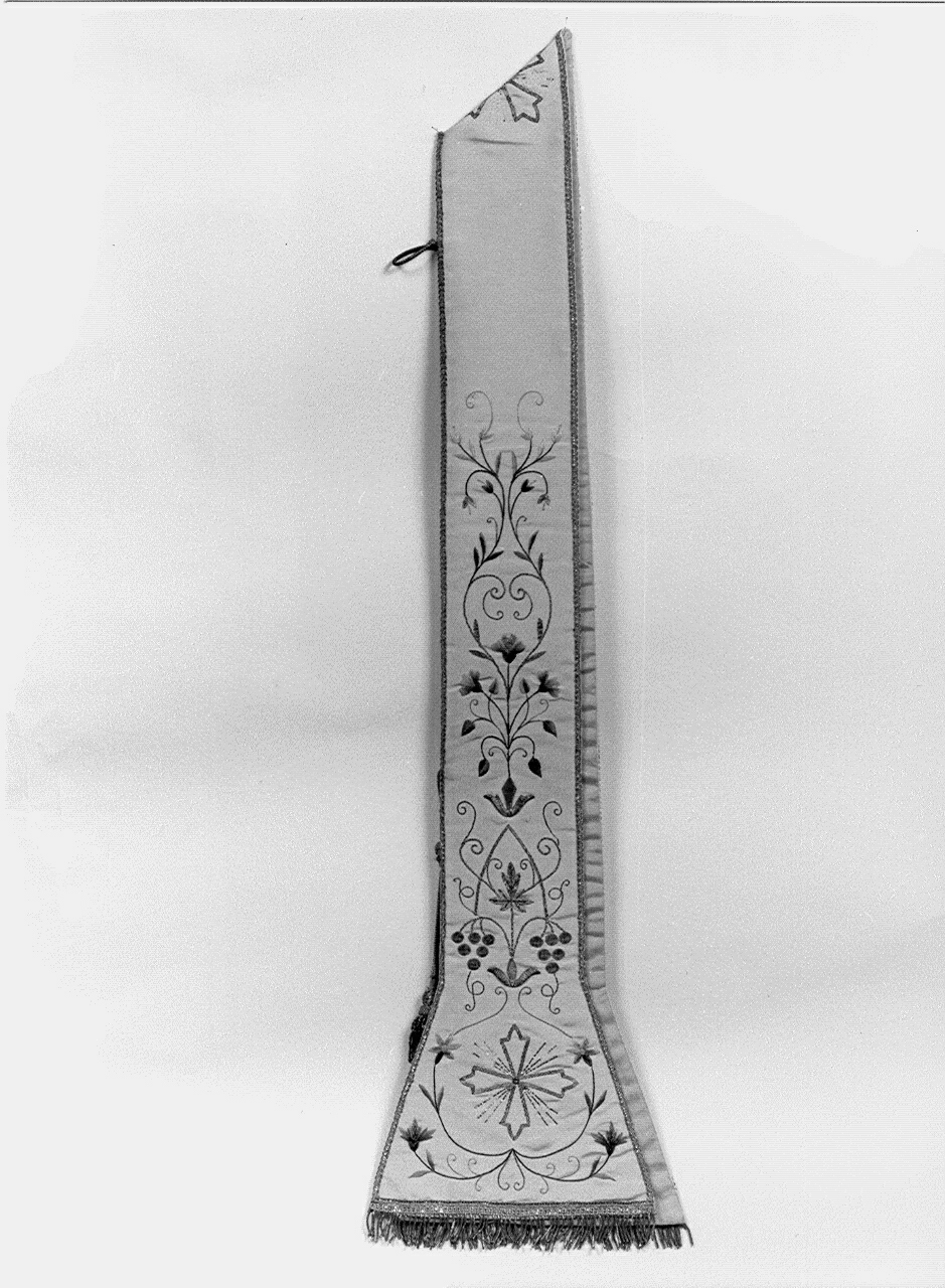 motivi decorativi vegetali (stola, opera isolata) - ambito lombardo (primo quarto sec. XX)