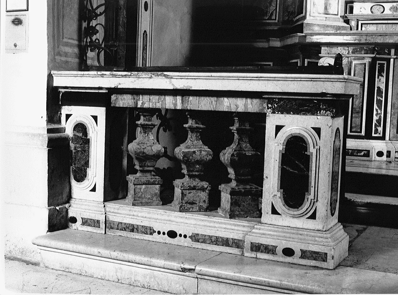 balaustrata, opera isolata - ambito lombardo (prima metà sec. XVIII)