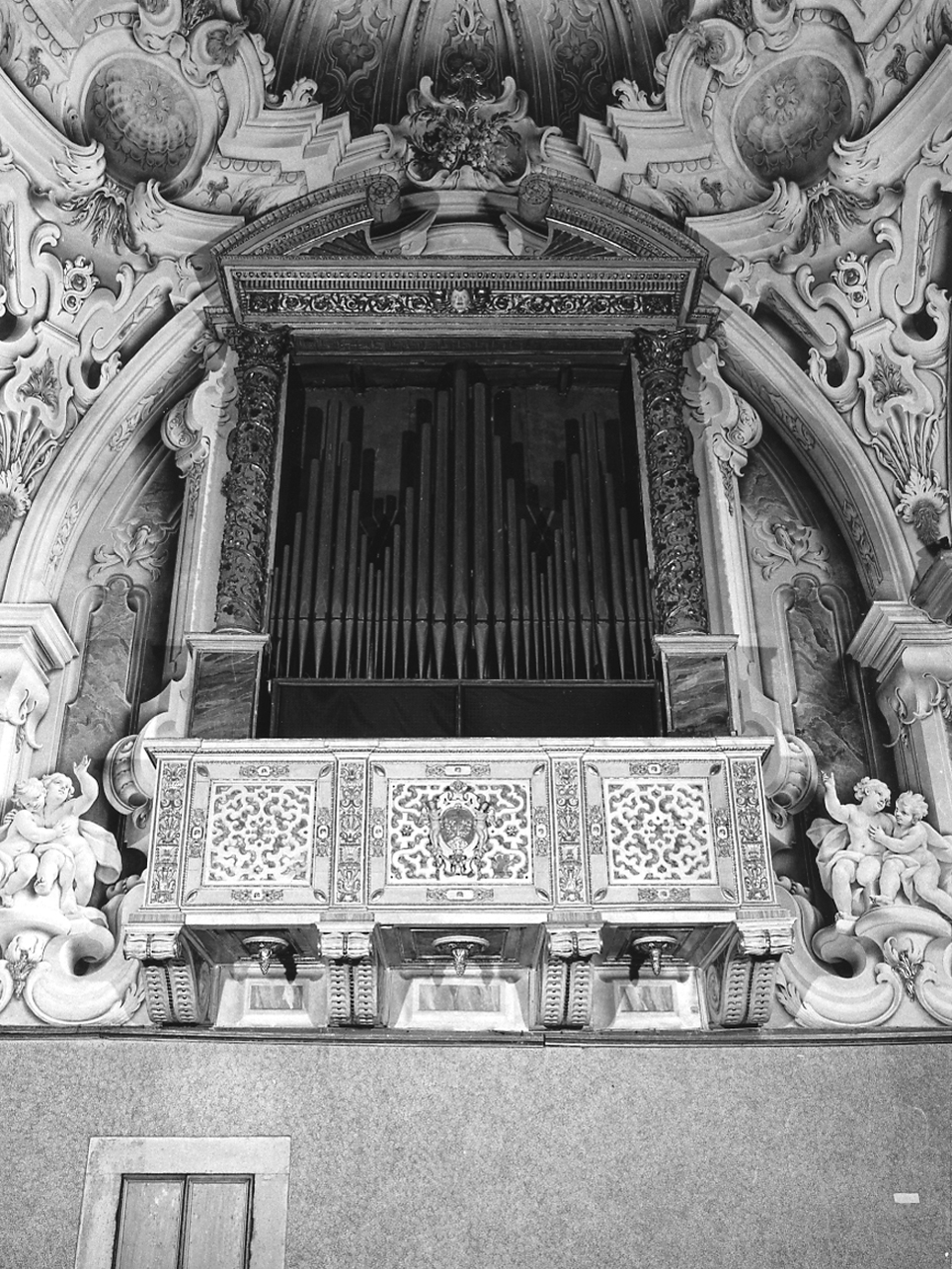 cassa d'organo, elemento d'insieme - ambito lombardo (prima metà sec. XVII)