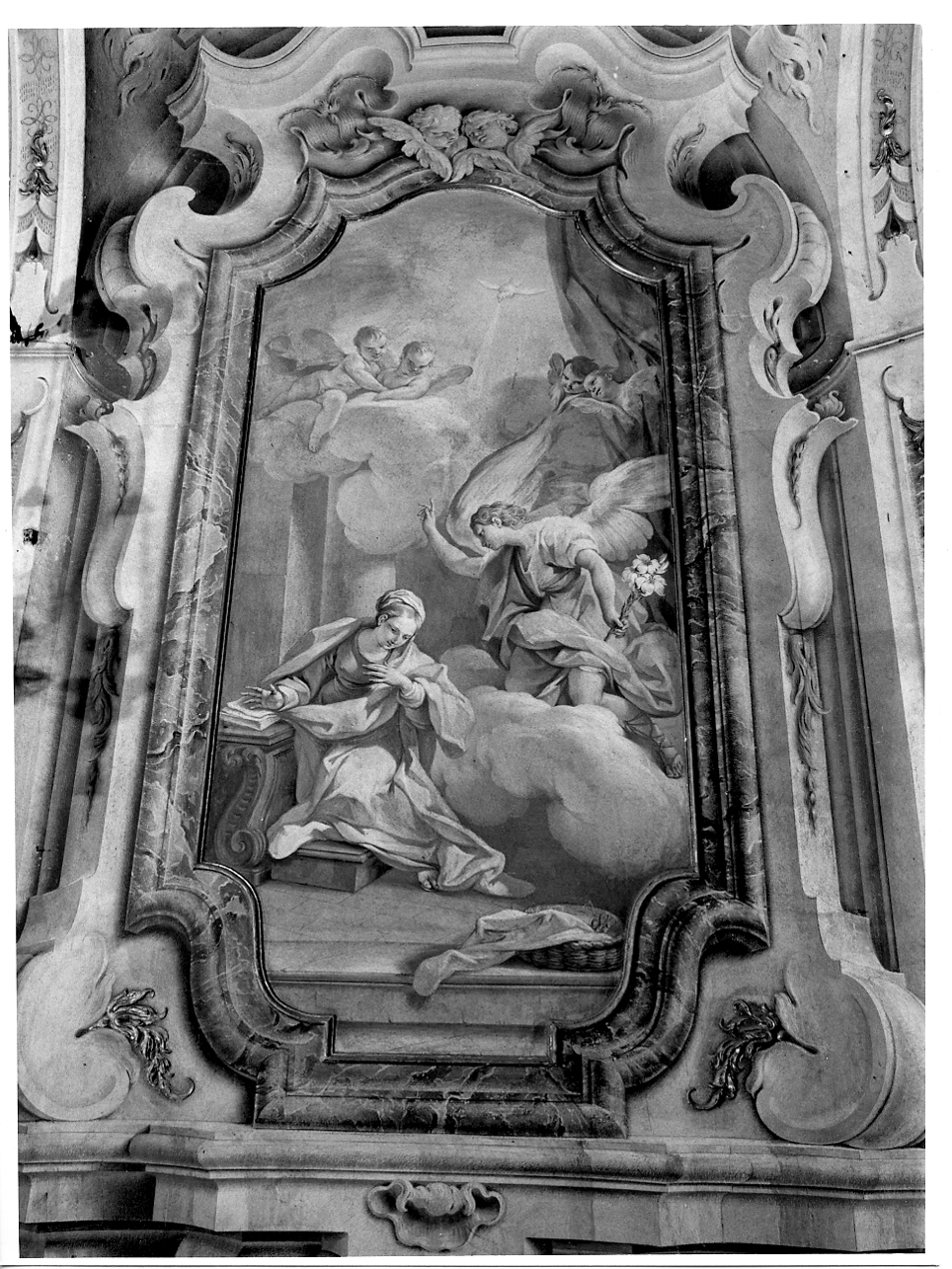 Annunciazione (dipinto, elemento d'insieme) di Sassi Giovanni Battista (secondo quarto sec. XVIII)
