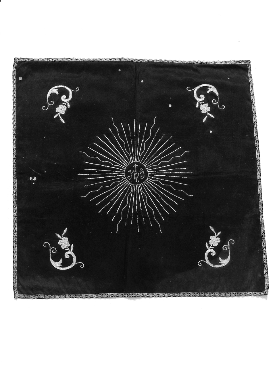 velo di calice, opera isolata - manifattura lombarda (primo quarto sec. XX)