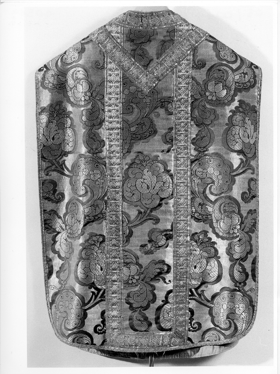 pianeta, elemento d'insieme - manifattura lombarda (metà sec. XVIII)