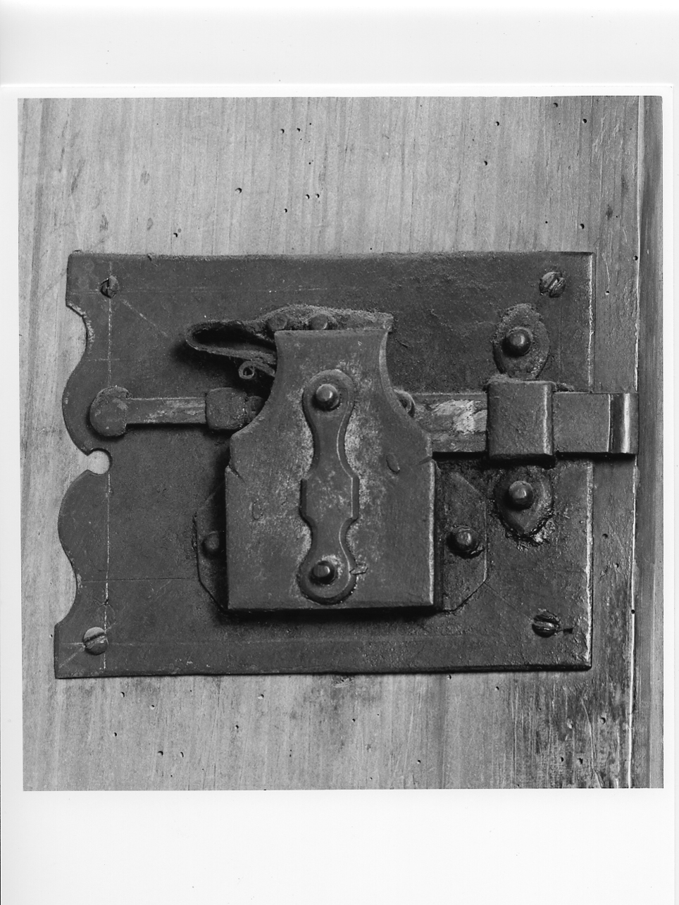 serratura, elemento d'insieme - ambito lombardo (fine/inizio secc. XVIII/ XIX)