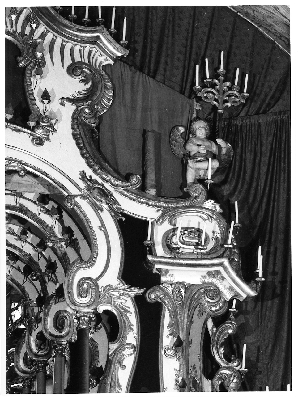 candelabro, elemento d'insieme - ambito lombardo (sec. XIX)