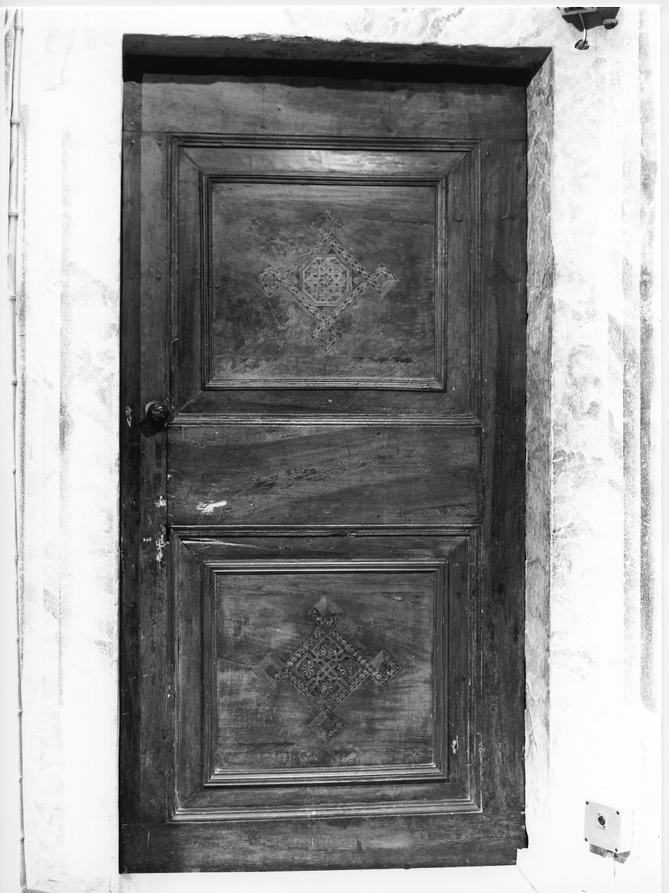 porta, opera isolata di Rocchi Cristoforo (ultimo quarto sec. XV)