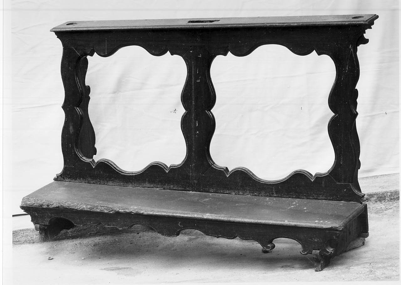 inginocchiatoio, opera isolata - ambito mantovano (sec. XVIII)