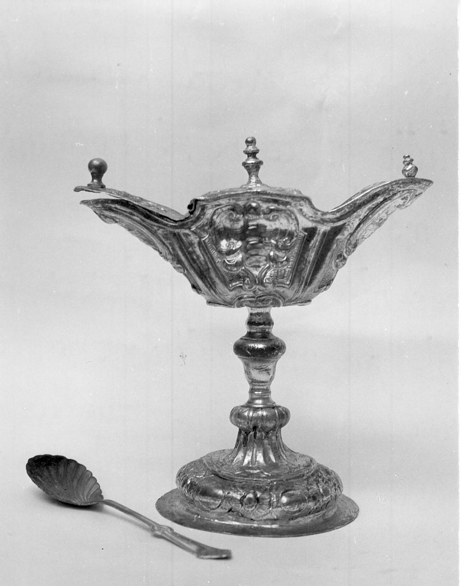 navicella portaincenso, elemento d'insieme - manifattura lombarda (sec. XVII)