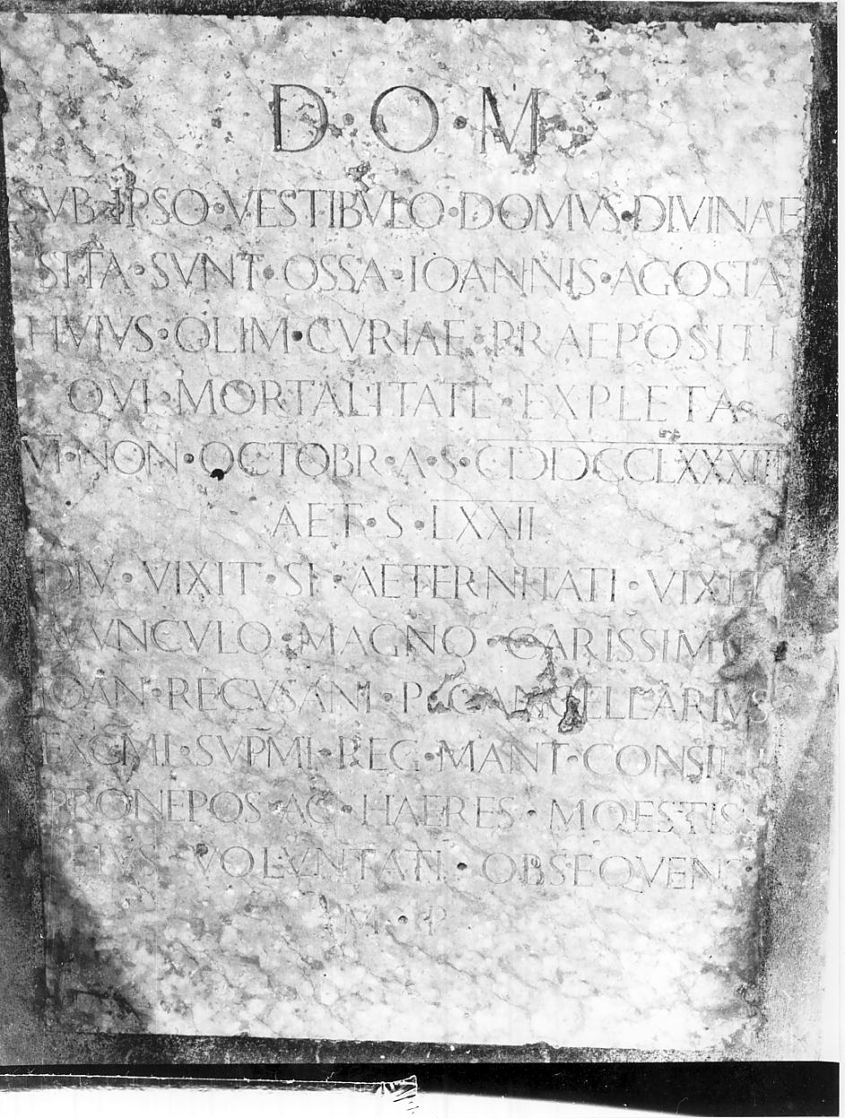 lastra tombale, opera isolata - ambito italiano (sec. XVIII)