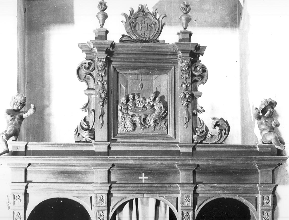 cena in casa di Simone il fariseo (cimasa, elemento d'insieme) di Bertesi Giovan Giacomo (attribuito) (seconda metà sec. XVII)