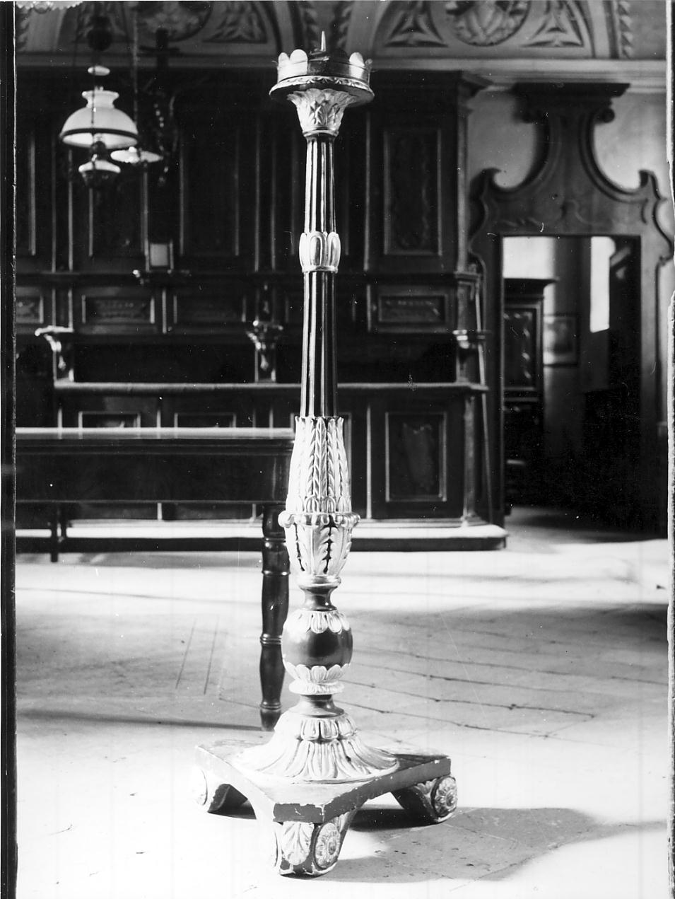 candelabro, opera isolata - ambito lombardo (sec. XVII, sec. XVIII)