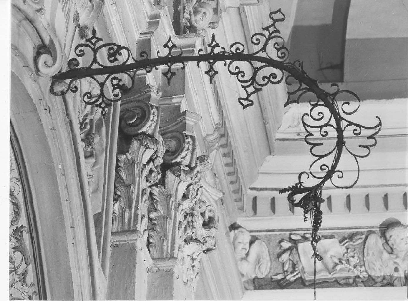 candeliere da parete, opera isolata - manifattura mantovana (seconda metà sec. XVII)