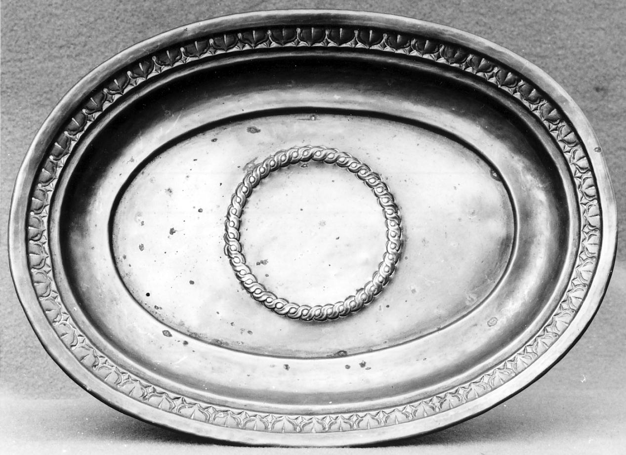 bacile, opera isolata - ambito cremonese (seconda metà sec. XIX)