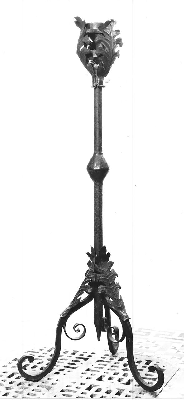 candelabro, opera isolata - ambito italiano (sec. XVIII)