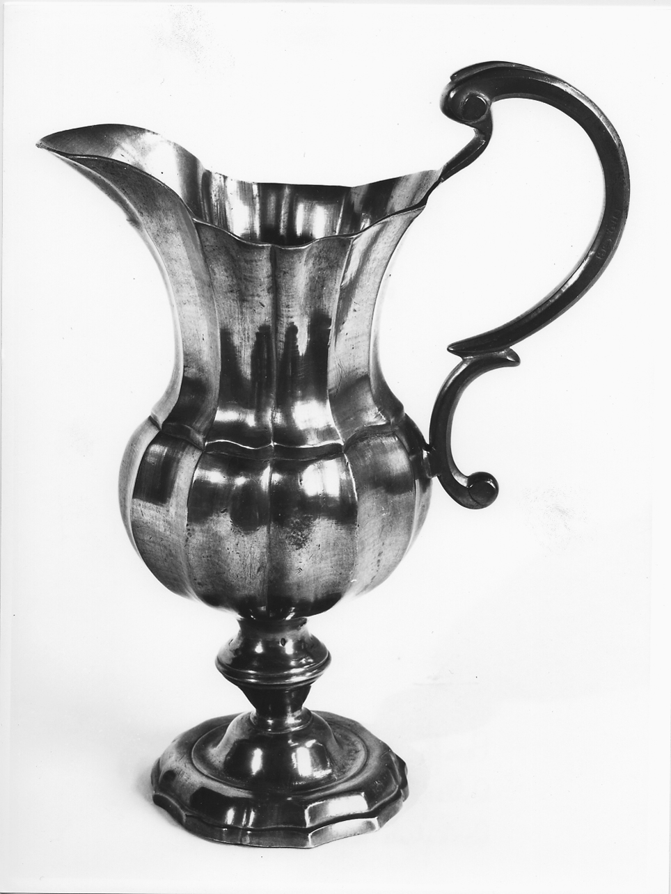caraffa, opera isolata - ambito mantovano (sec. XVIII)