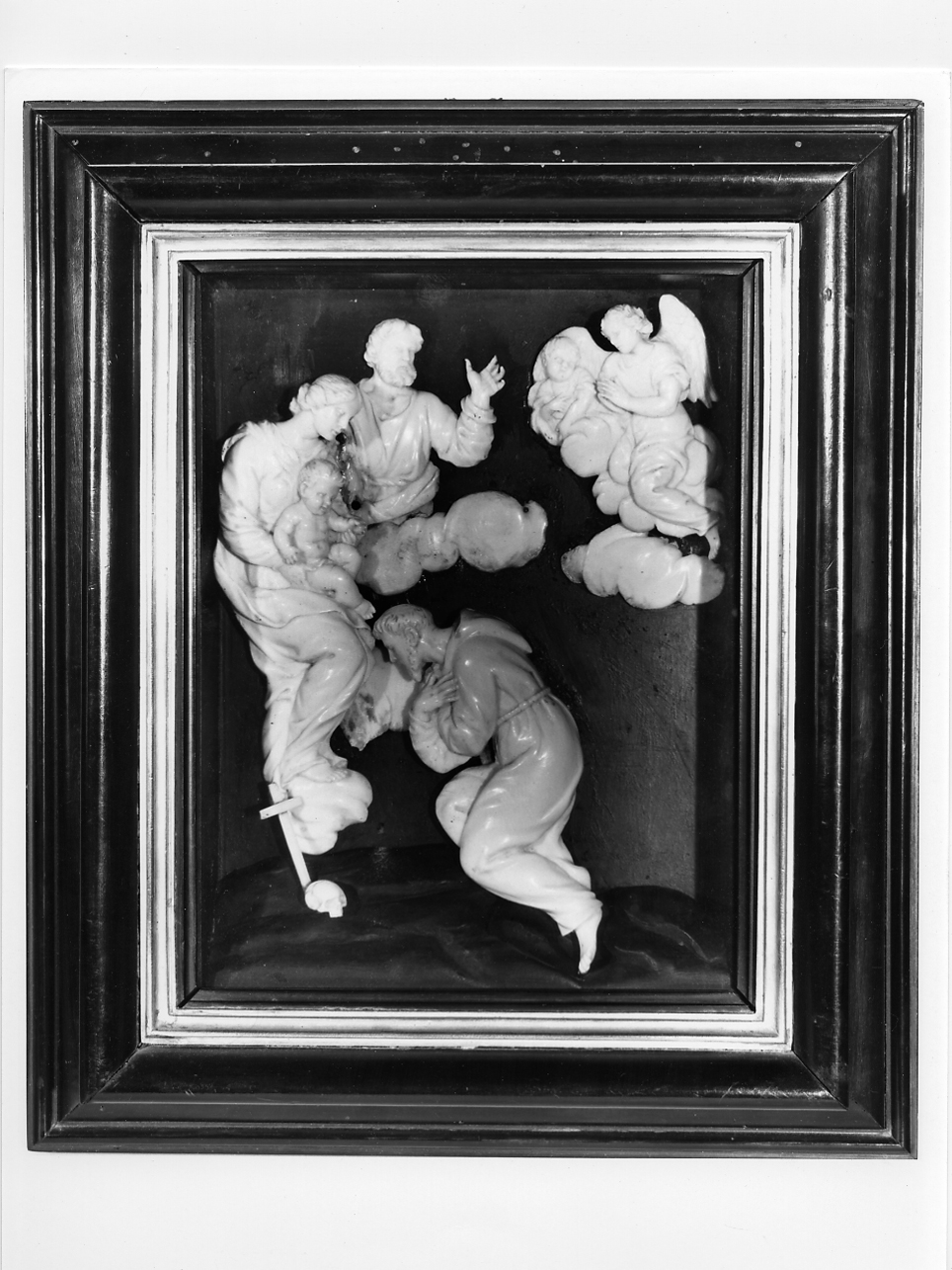 Sacra Famiglia con San Francesco d'Assisi (gruppo scultoreo, opera isolata) - ambito lombardo (primo quarto sec. XVIII)