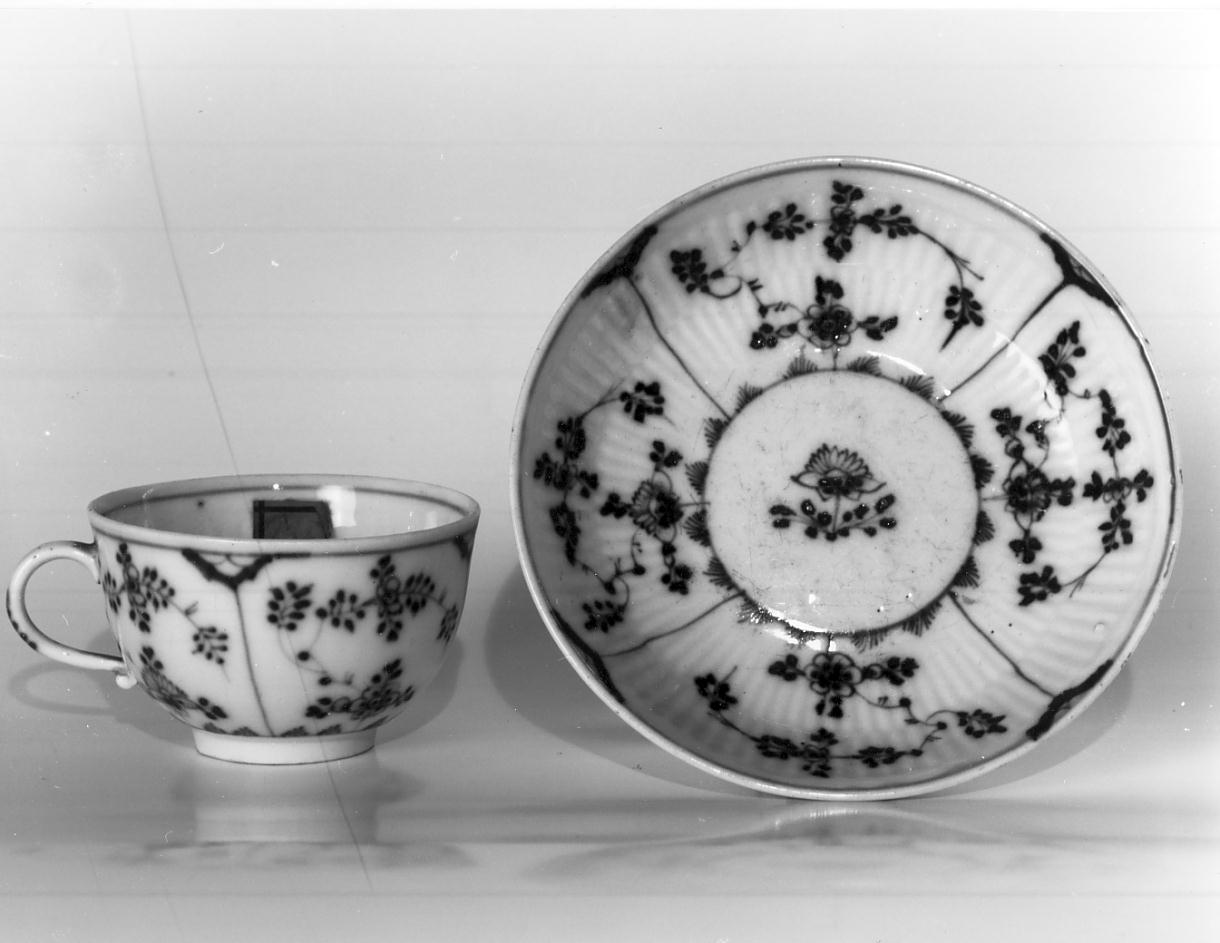 tazza, opera isolata - manifattura di Meissen (sec. XVIII)