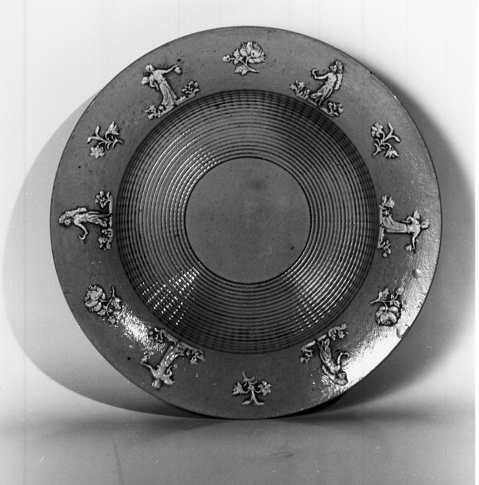 cammei (piatto, opera isolata) - manifattura inglese (inizio sec. XIX)