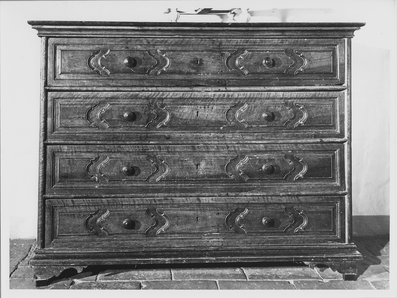 cassettone, opera isolata - ambito mantovano (seconda metà sec. XVII)