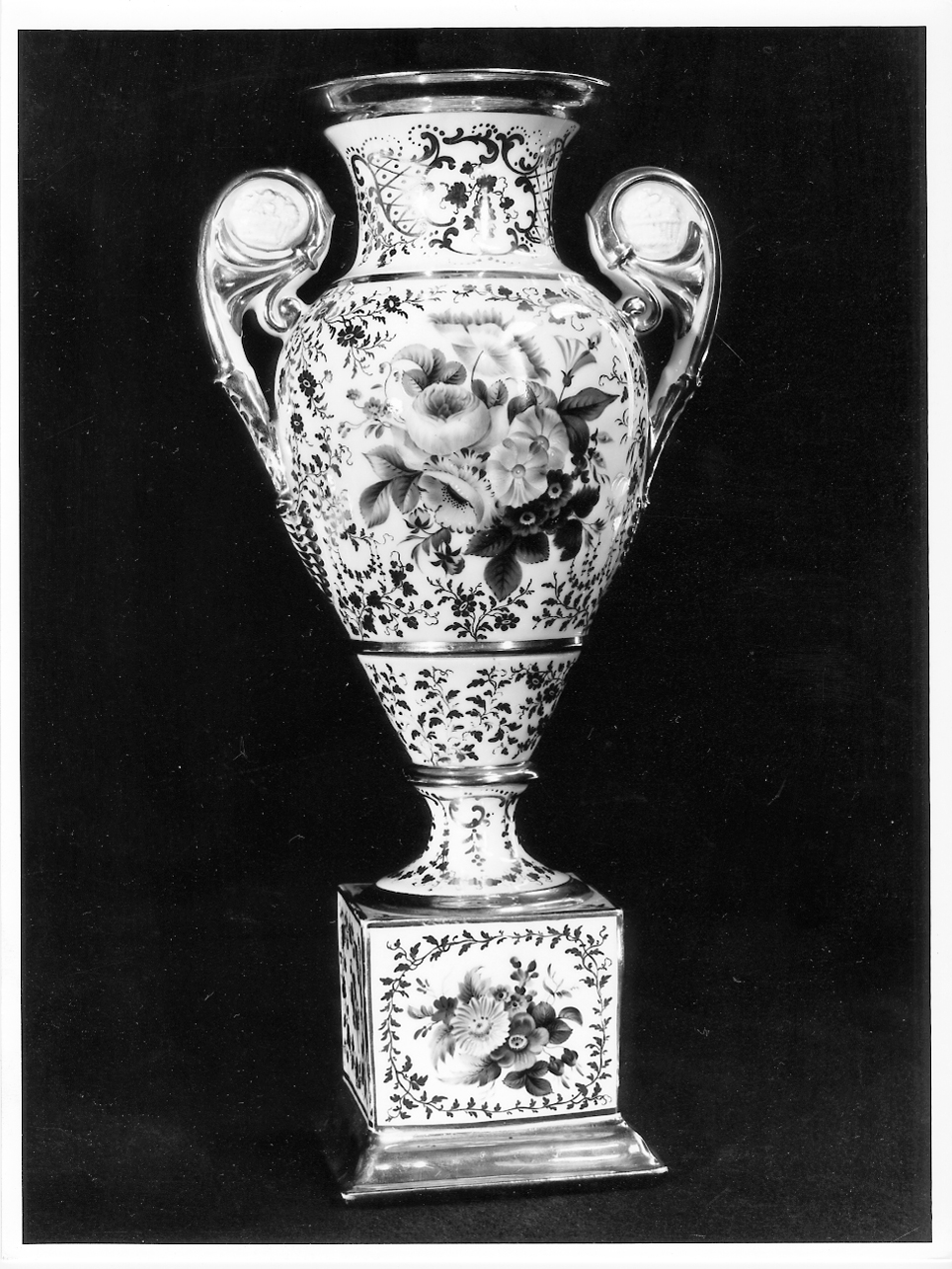 vaso, serie - manifattura di Sèvres (fine sec. XVIII)