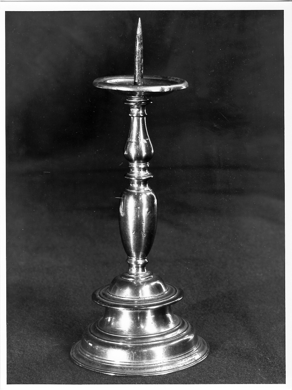 candeliere, serie - ambito lombardo (sec. XVII)