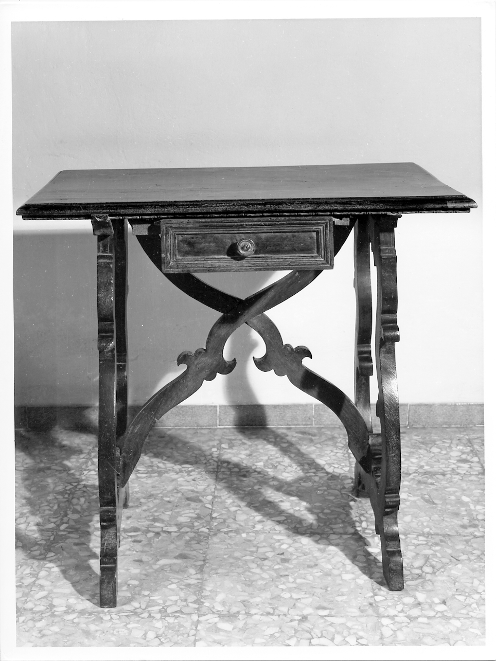 tavolino, opera isolata - ambito mantovano (sec. XVII)