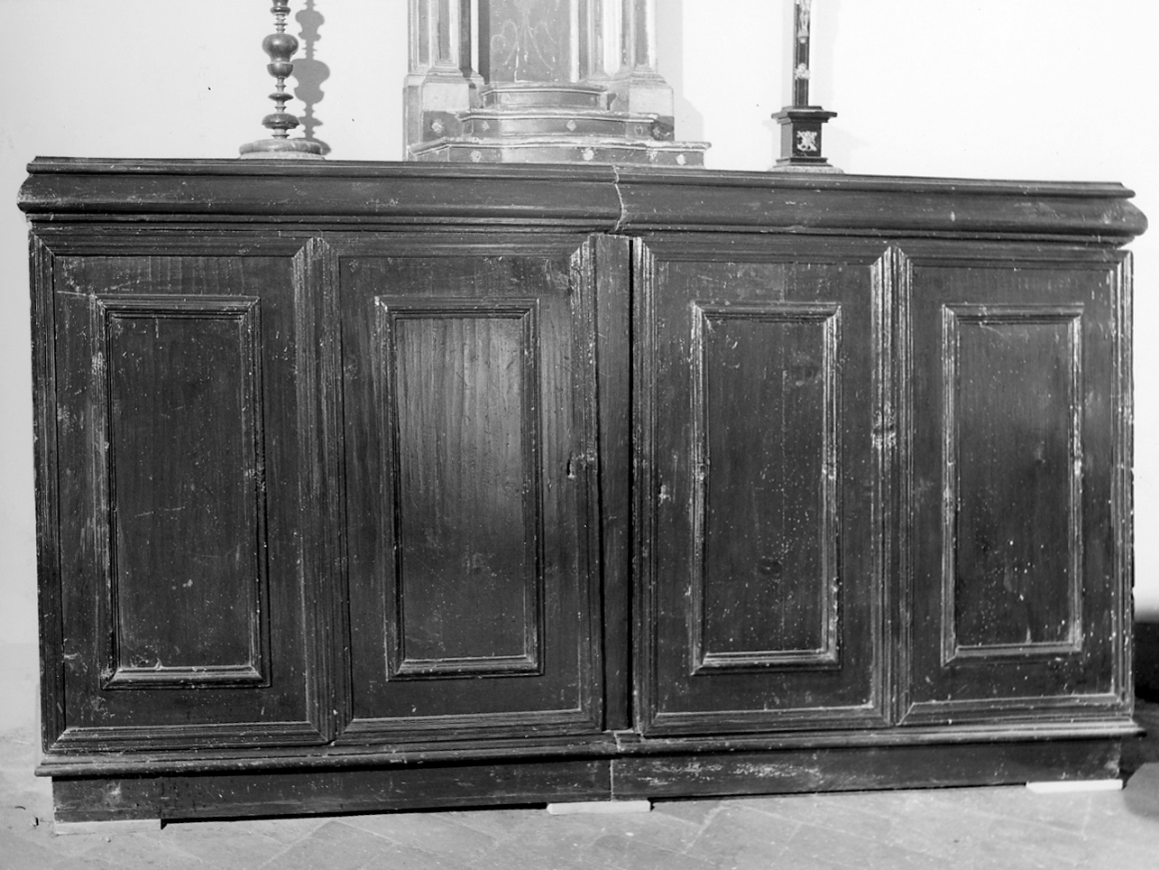 mobile da sacrestia, opera isolata - ambito mantovano (sec. XVII)