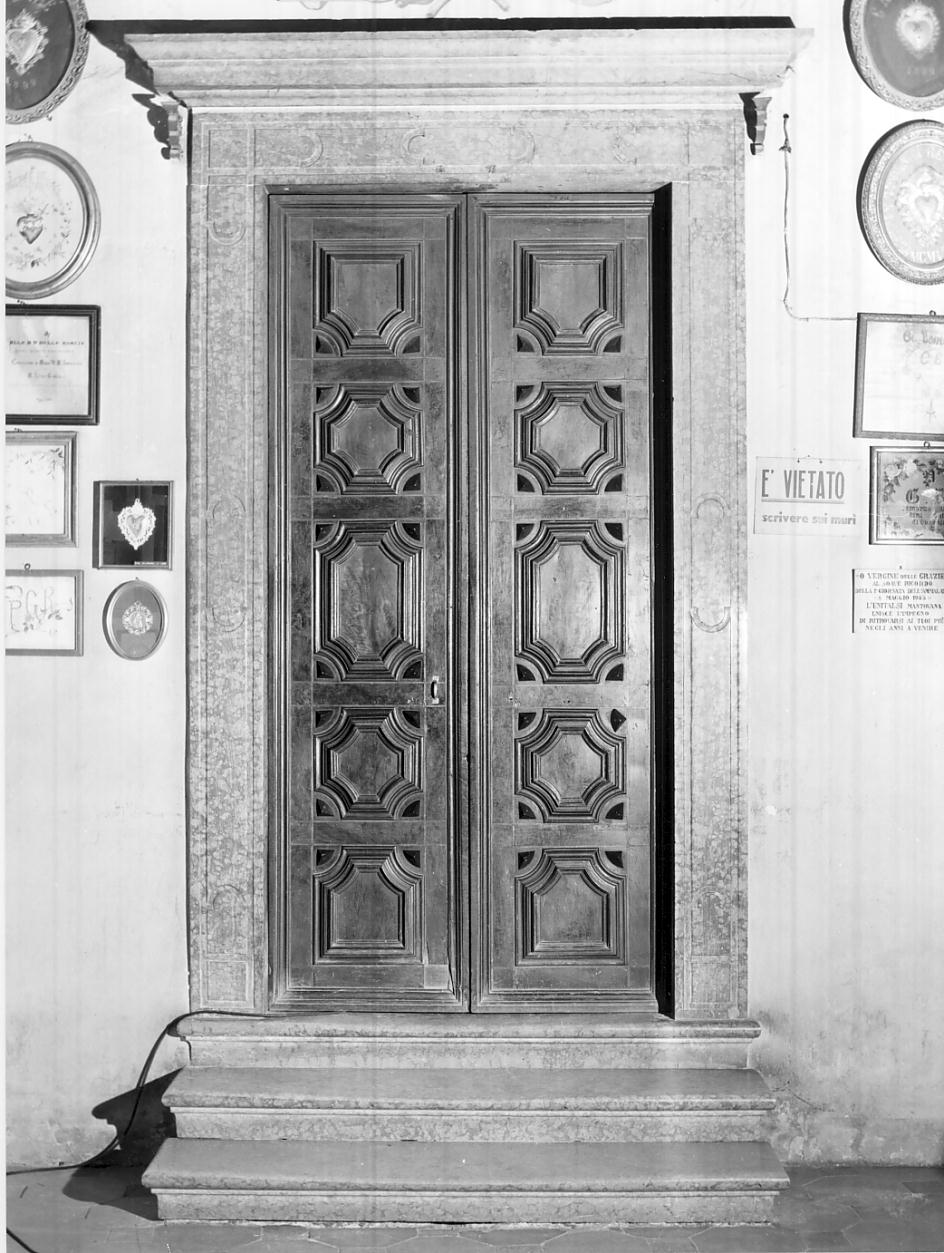 porta - a due battenti, opera isolata - ambito mantovano (prima metà sec. XVII)