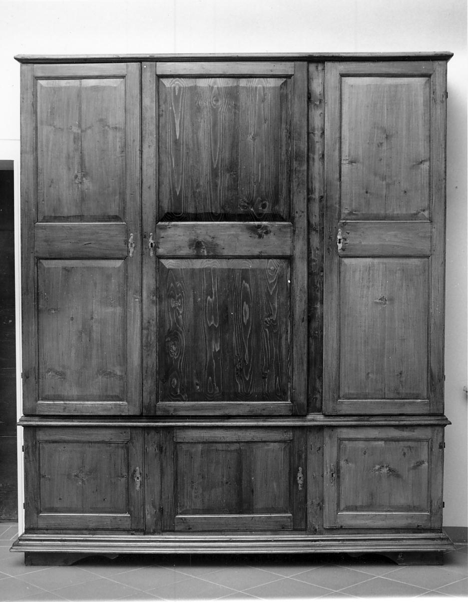 armadio, opera isolata - ambito mantovano (sec. XIX)