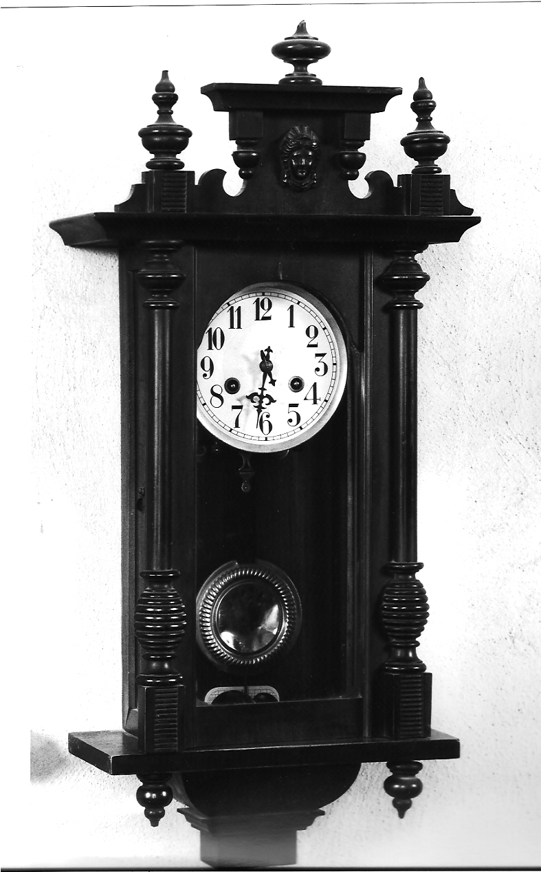 orologio, opera isolata - ambito mantovano (prima metà sec. XX)