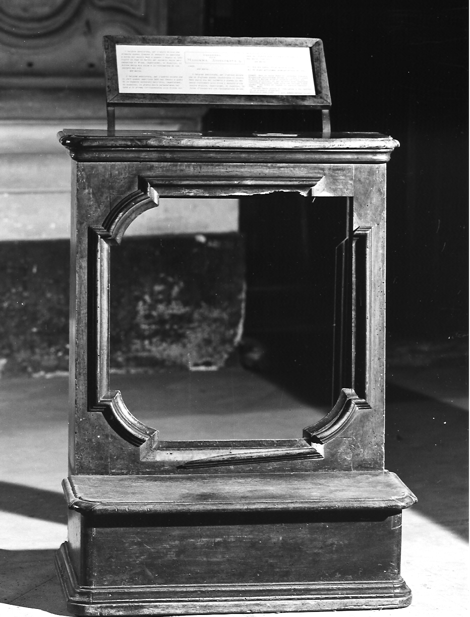 inginocchiatoio, opera isolata - ambito mantovano (sec. XVIII)