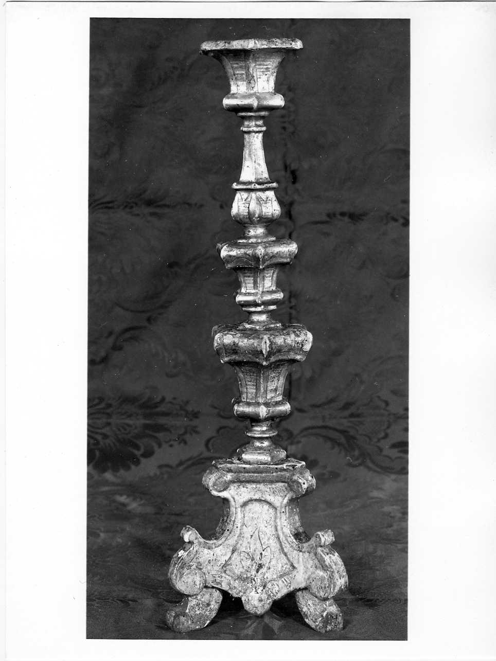 candeliere d'altare, opera isolata - ambito mantovano (sec. XVIII)