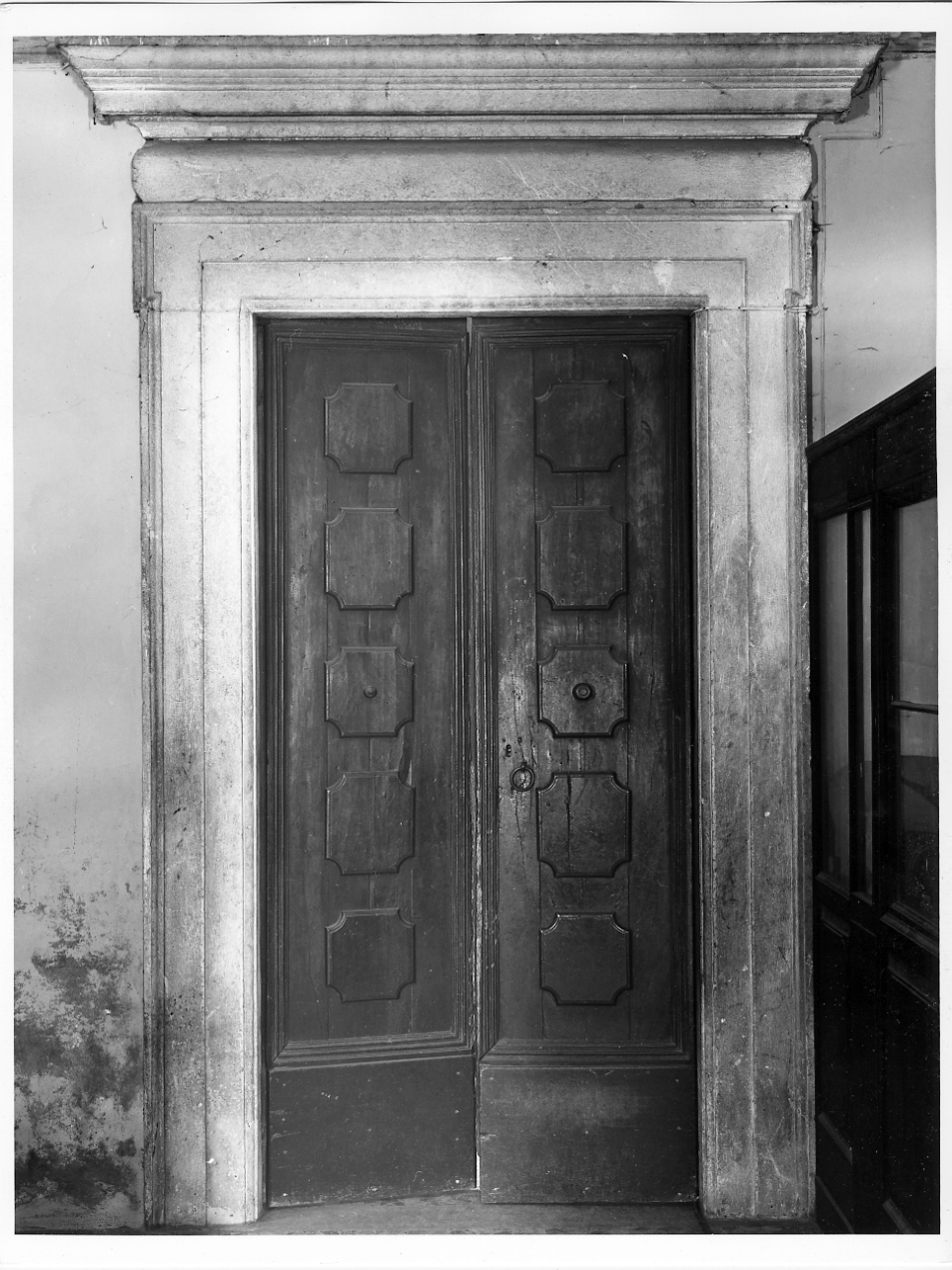 porta - a due battenti, opera isolata - ambito mantovano (sec. XVIII)