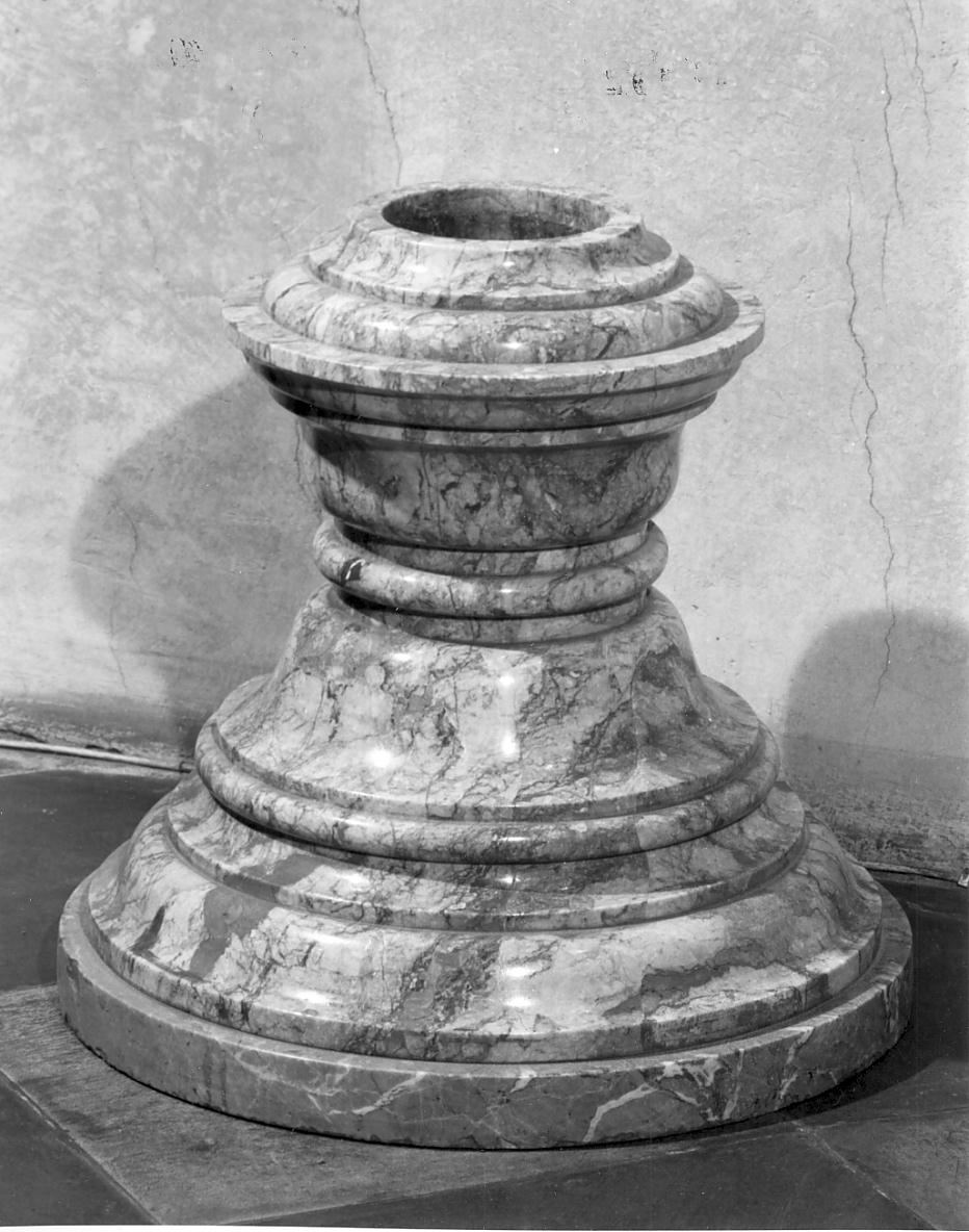 base, opera isolata - ambito lombardo (sec. XVIII)