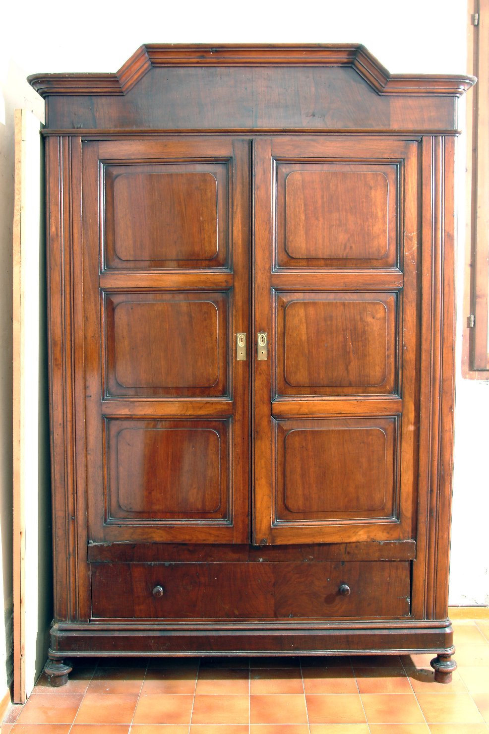 armadio, opera isolata - ambito lombardo (fine/inizio secc. XIX/ XX)