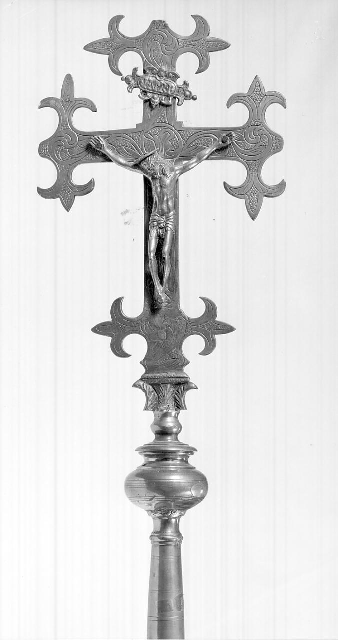 croce processionale, opera isolata - ambito italiano (fine/inizio secc. XIX/ XX)