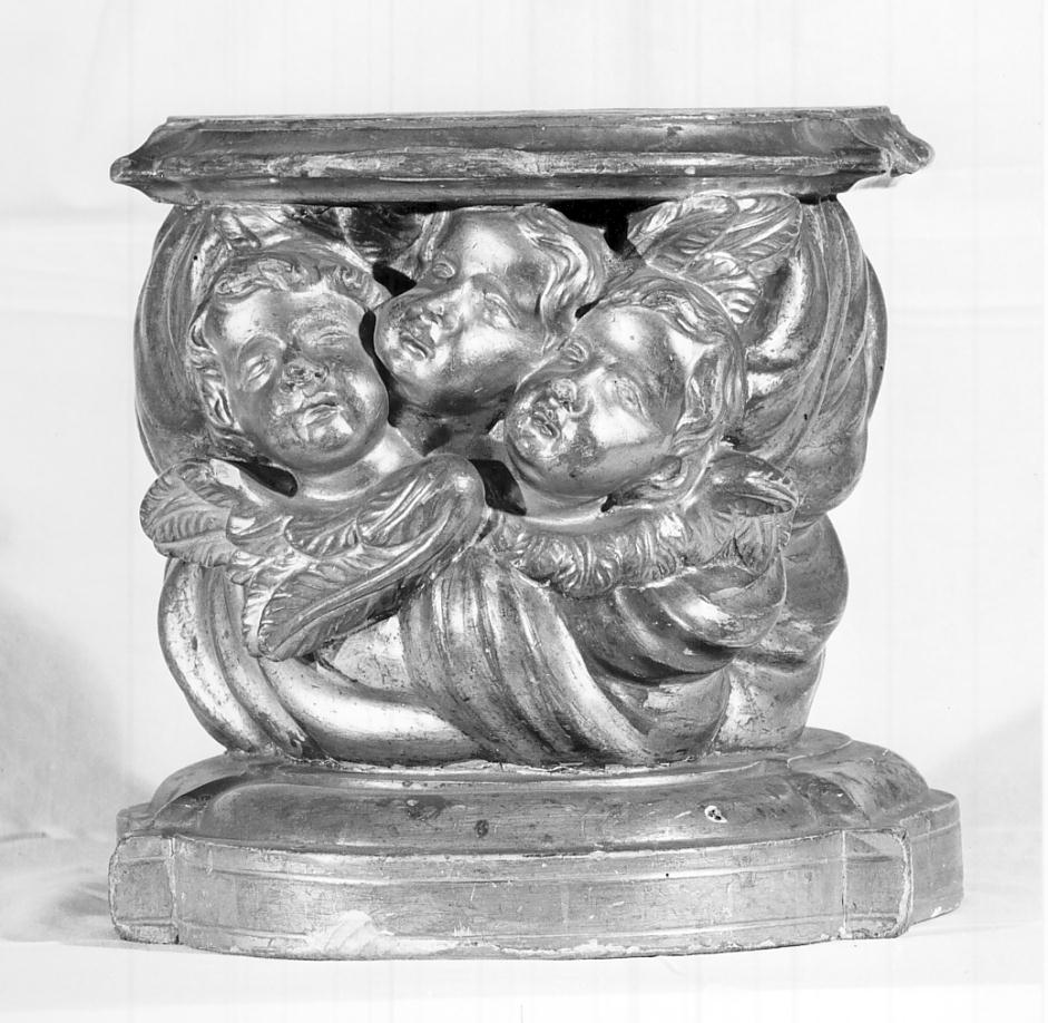 basamento, opera isolata - ambito italiano (sec. XVIII)