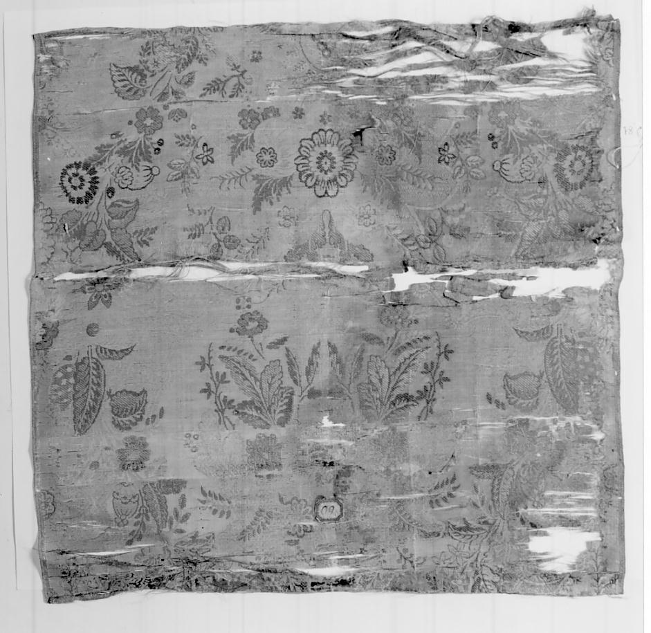 tessuto, frammento - manifattura italiana (metà sec. XVIII)