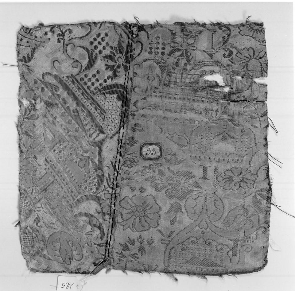 tessuto, frammento - manifattura francese, manifattura italiana (sec. XVIII)