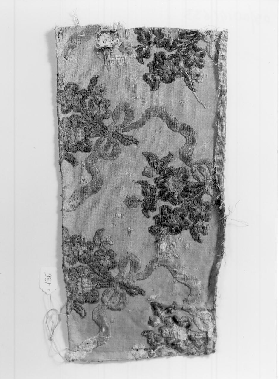 tessuto, frammento - manifattura italiana (seconda metà sec. XVIII)