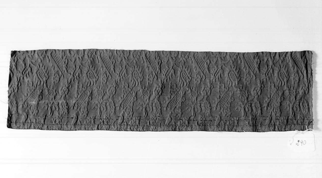 tessuto, frammento - manifattura italiana (inizio sec. XVII)