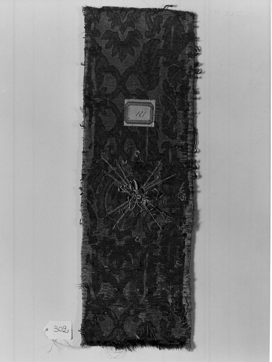 tessuto, frammento - manifattura italiana (fine/inizio secc. XVI/ XVII)