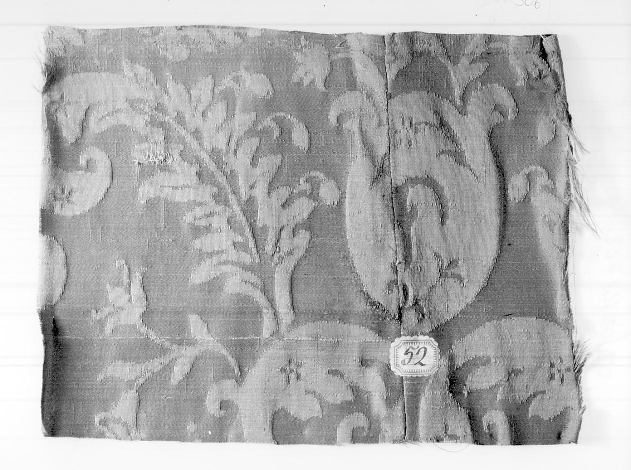 tessuto, frammento - manifattura italiana (seconda metà sec. XVII)