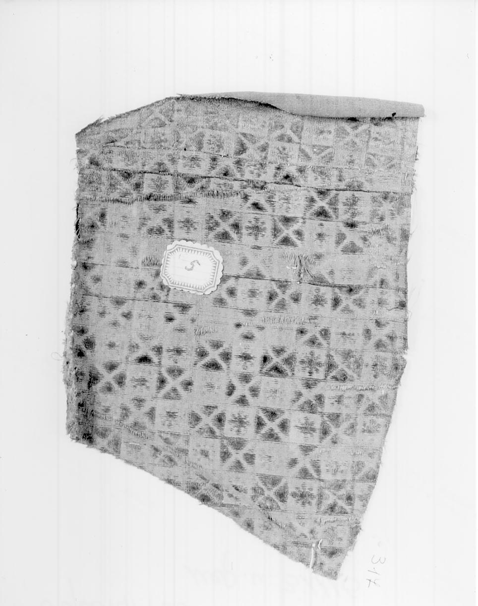 tessuto, frammento - manifattura italiana (fine/inizio secc. XVI/ XVII)