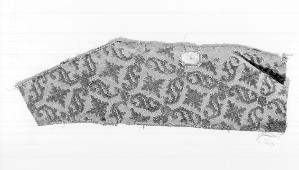 tessuto, frammento - manifattura italiana (fine/inizio secc. XVI/ XVII)