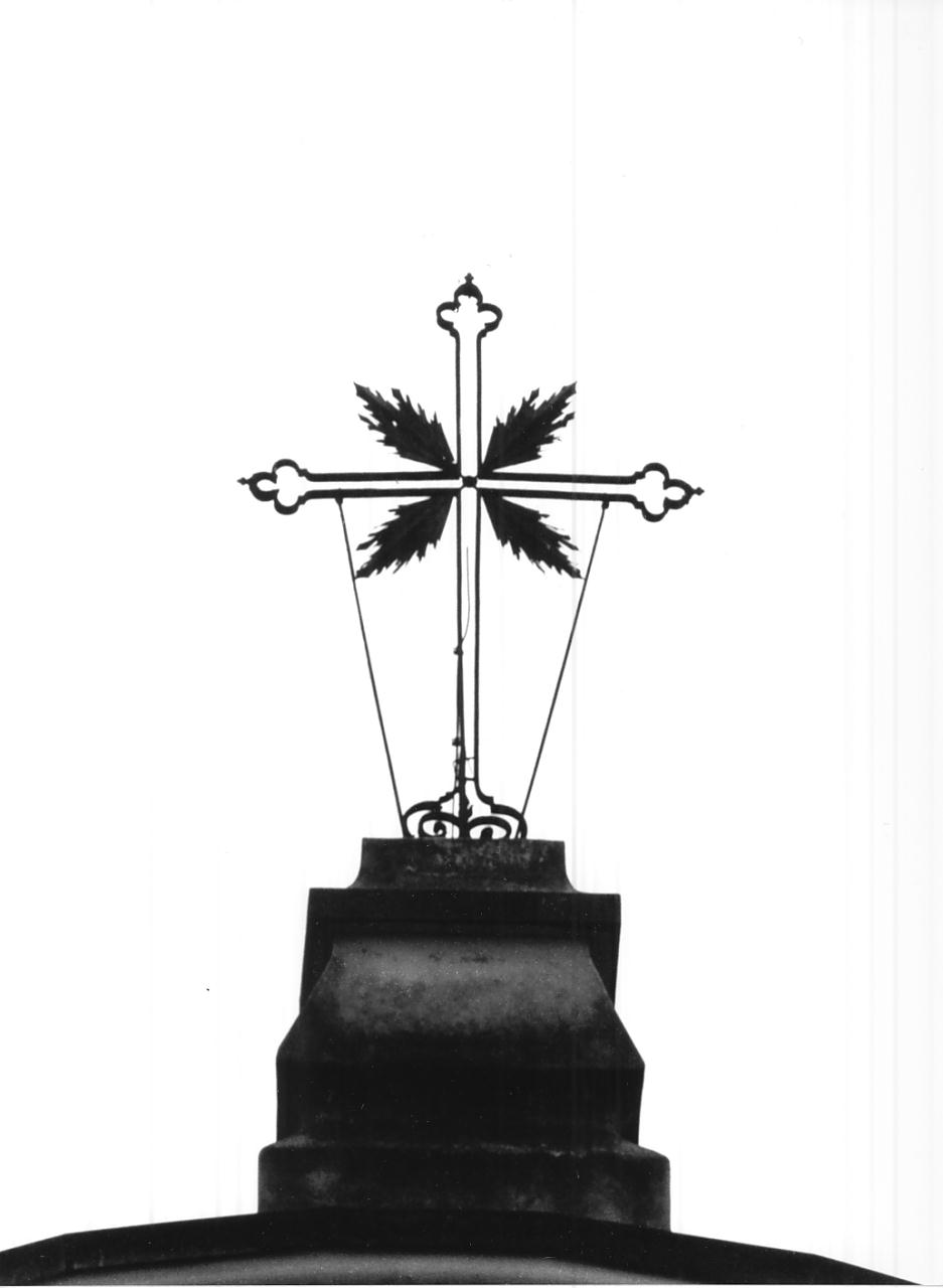 croce apicale, opera isolata - ambito mantovano (sec. XVIII)